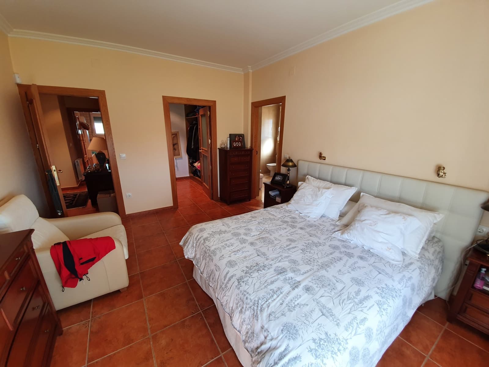 Chalet de 4 habitaciones en Yecla en venta con piscina - 475.000 € (Ref: 6077863)