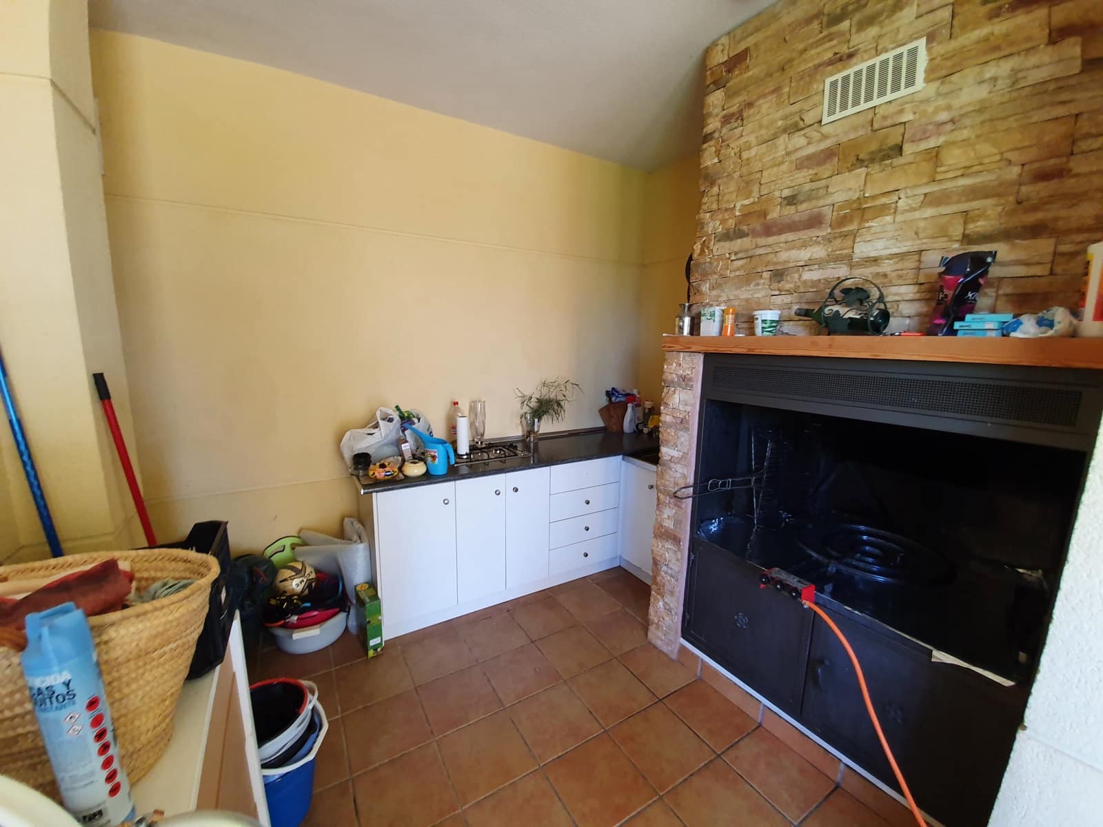 Chalet de 4 habitaciones en Yecla en venta con piscina - 475.000 € (Ref: 6077863)