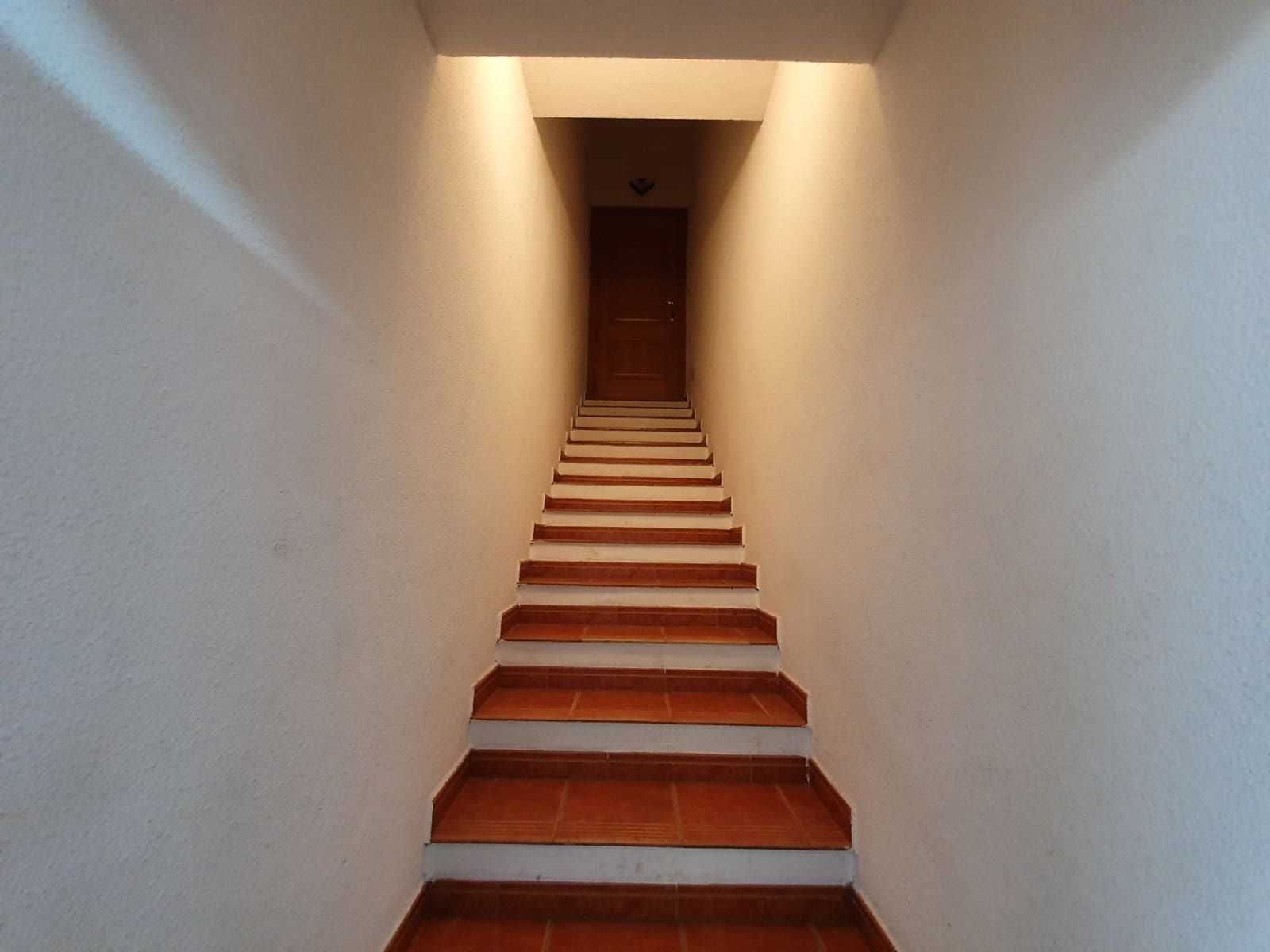 Chalet de 4 habitaciones en Yecla en venta con piscina - 475.000 € (Ref: 6077863)