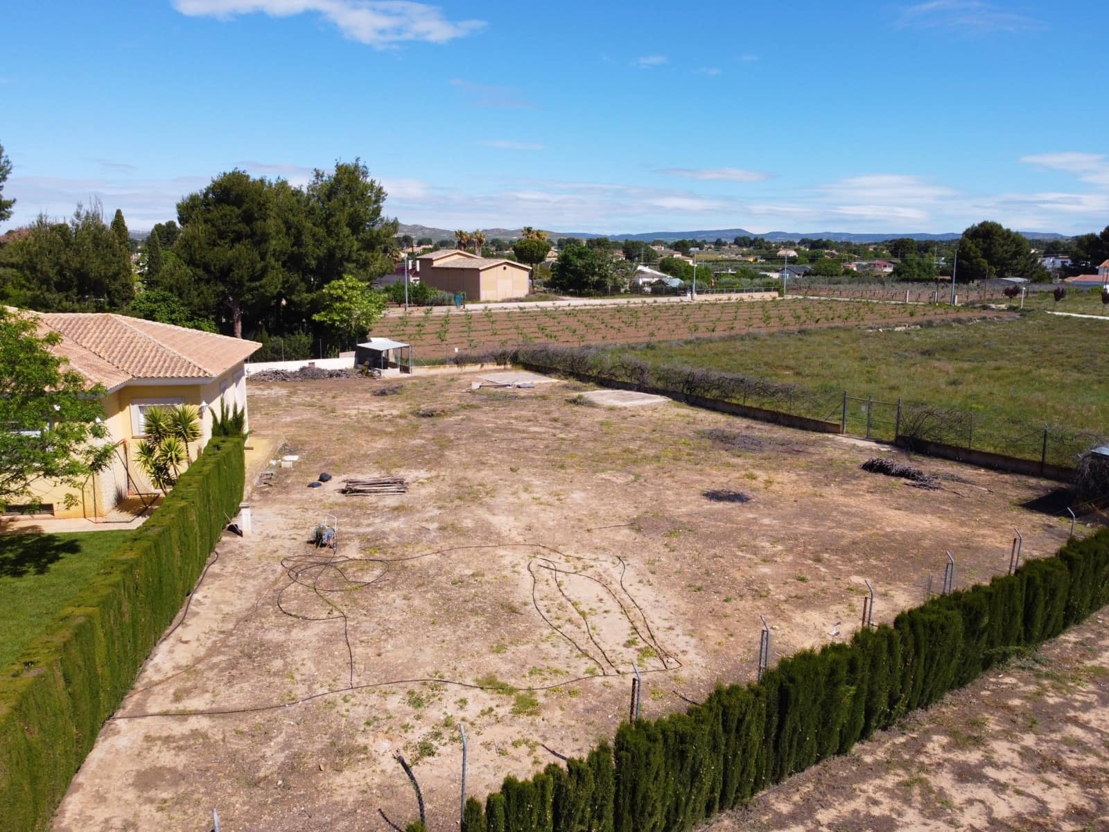 Chalet de 4 habitaciones en Yecla en venta con piscina - 475.000 € (Ref: 6077863)