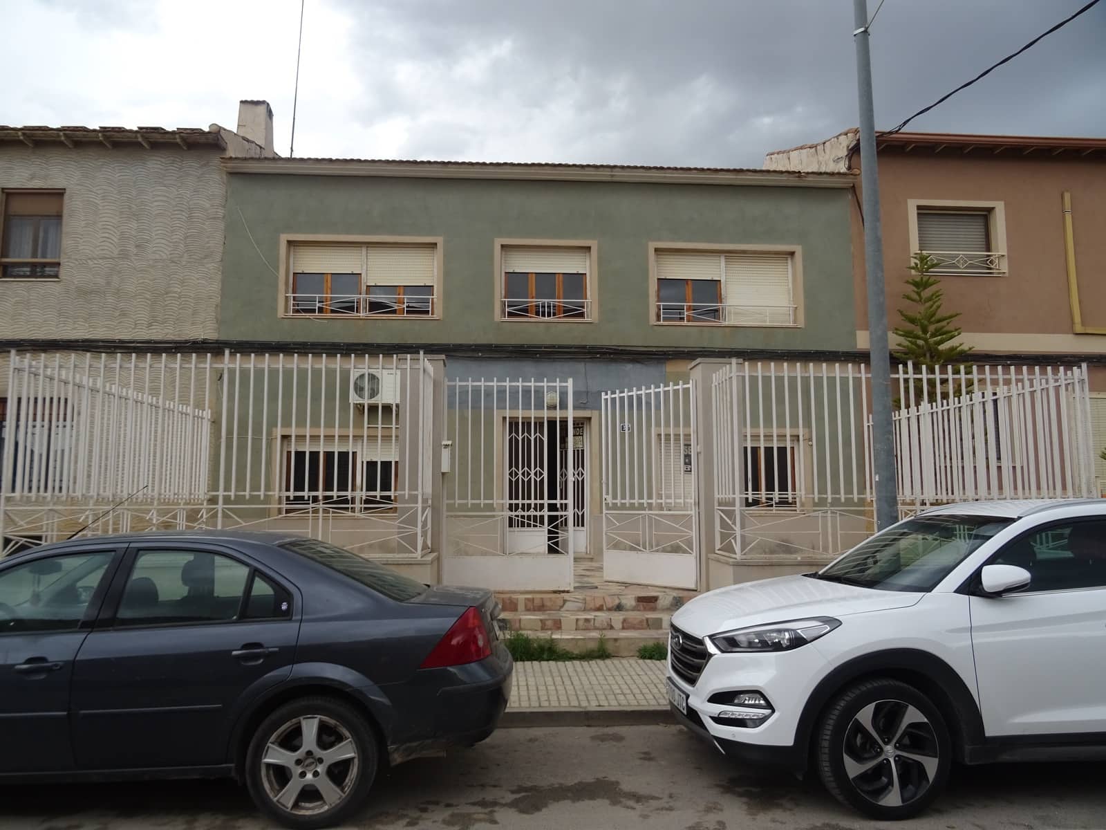 7 bedroom Townhouse for sale in Pinoso with pool - € 229,950 (Ref: 6100983)