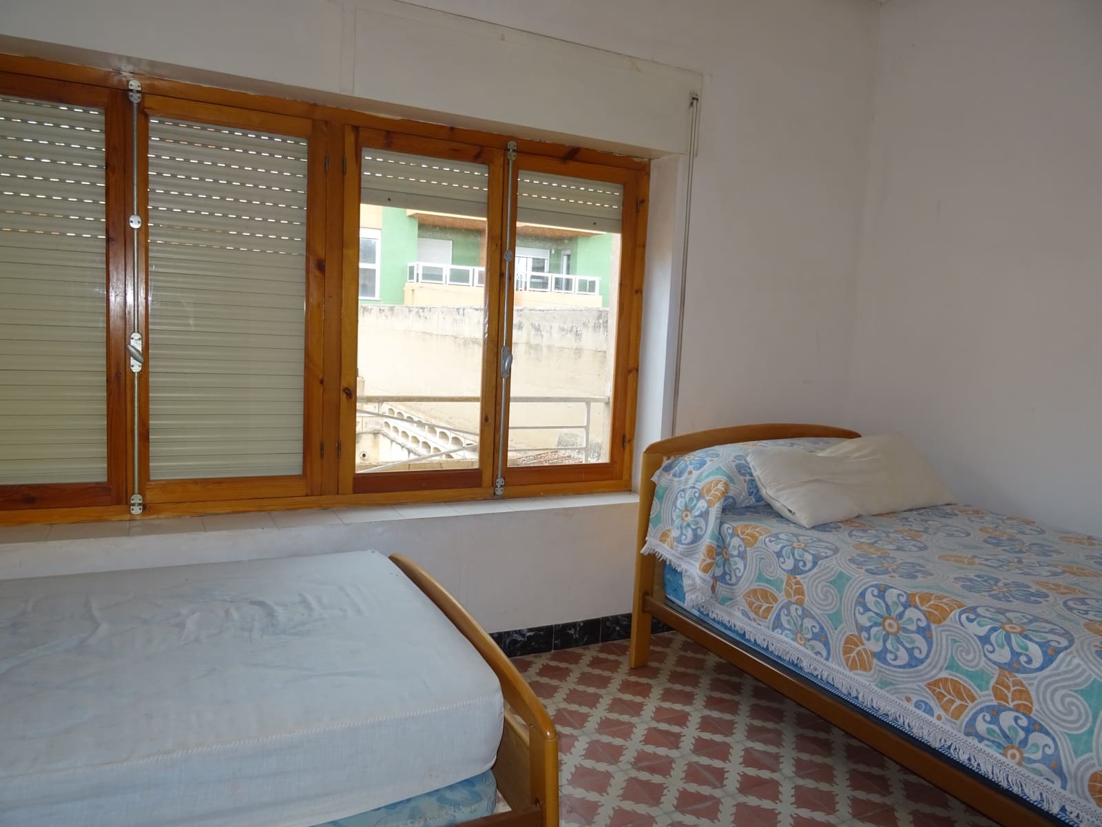 7 bedroom Townhouse for sale in Pinoso with pool - € 229,950 (Ref: 6100983)