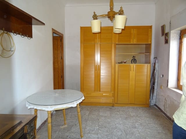 7 chambre Maison de Ville à vendre à Pinoso avec piscine - 190 000 € (Ref: 6100983)