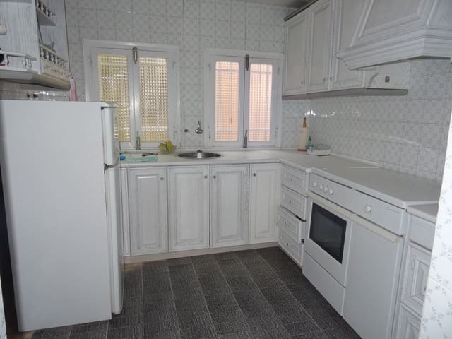 7 chambre Maison de Ville à vendre à Pinoso avec piscine - 190 000 € (Ref: 6100983)