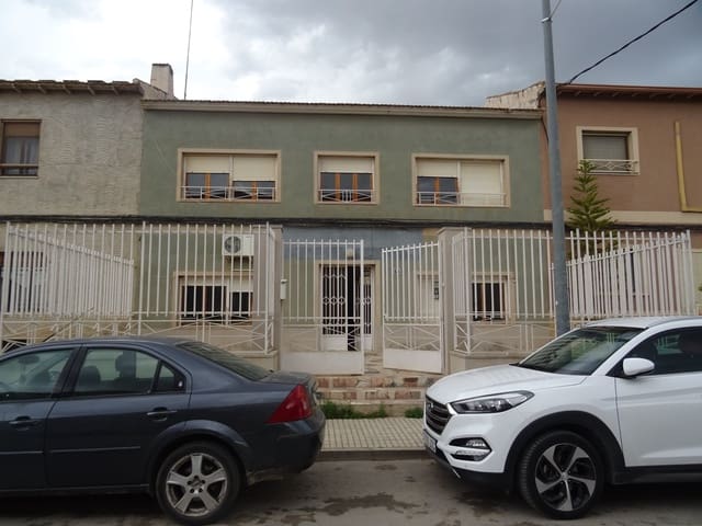 7 chambre Maison de Ville à vendre à Pinoso avec piscine - 190 000 € (Ref: 6100983)