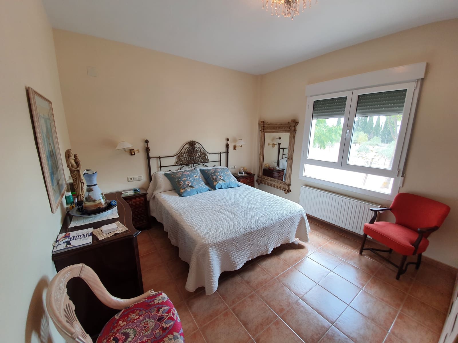 4 soveværelse Villa til salg i Yecla med swimmingpool - € 360.000 (Ref: 6303440)