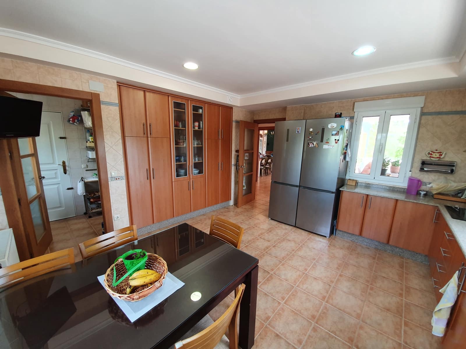 4 soveværelse Villa til salg i Yecla med swimmingpool - € 360.000 (Ref: 6303440)