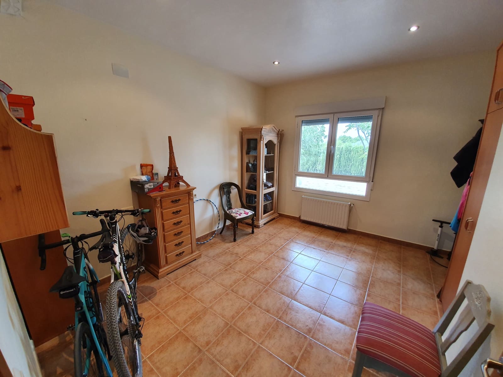 4 soveværelse Villa til salg i Yecla med swimmingpool - € 360.000 (Ref: 6303440)