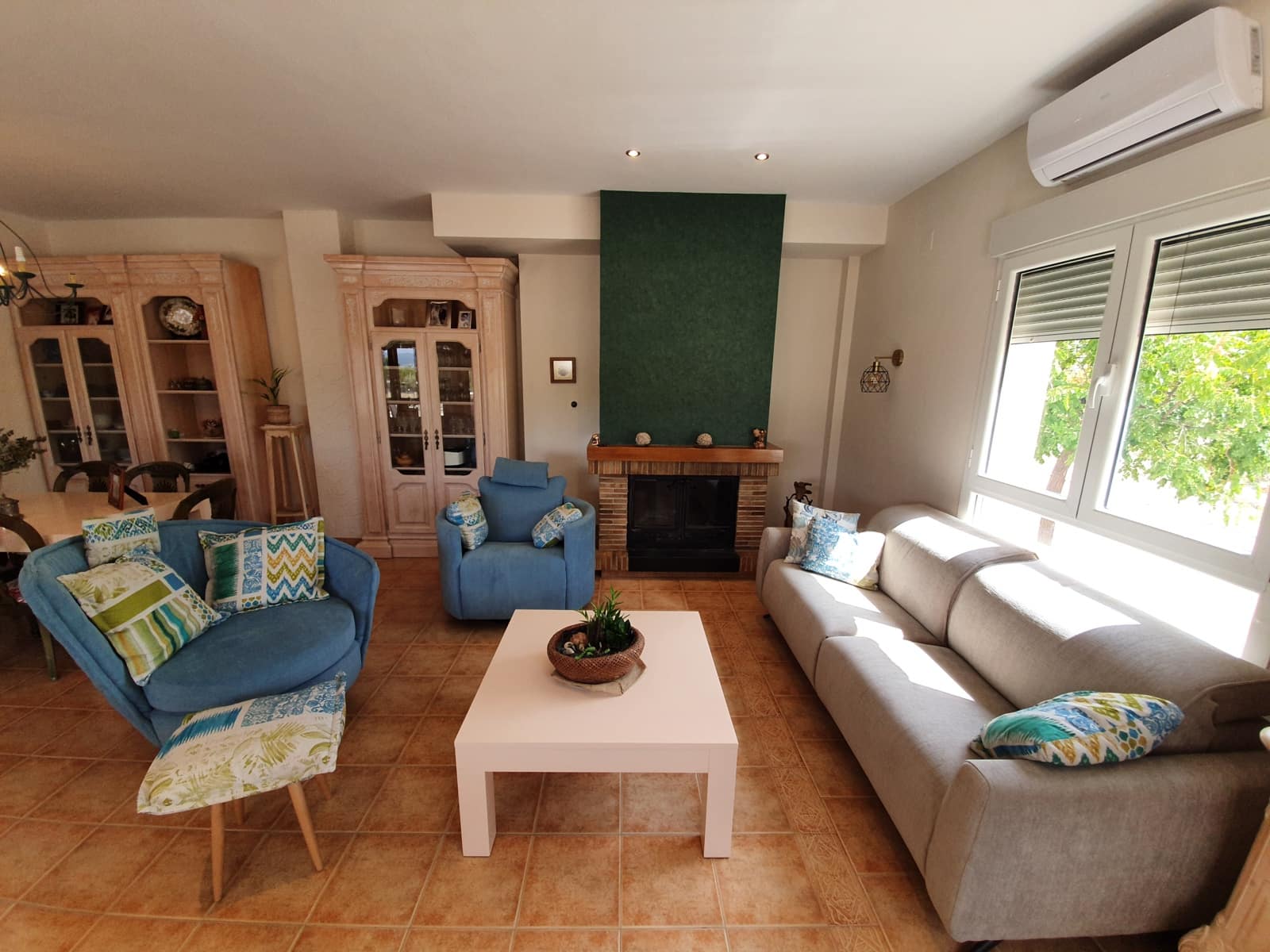 4 soveværelse Villa til salg i Yecla med swimmingpool - € 360.000 (Ref: 6303440)