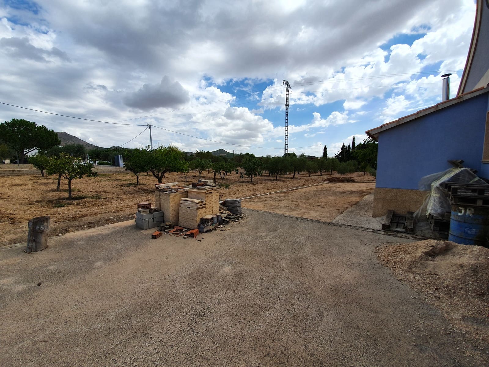 4 soveværelse Villa til salg i Yecla med swimmingpool - € 360.000 (Ref: 6303440)