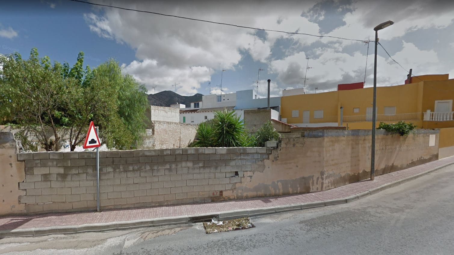 Undeveloped Land for sale in L'Alguena / Alguenya - € 24,000 (Ref: 6332490)