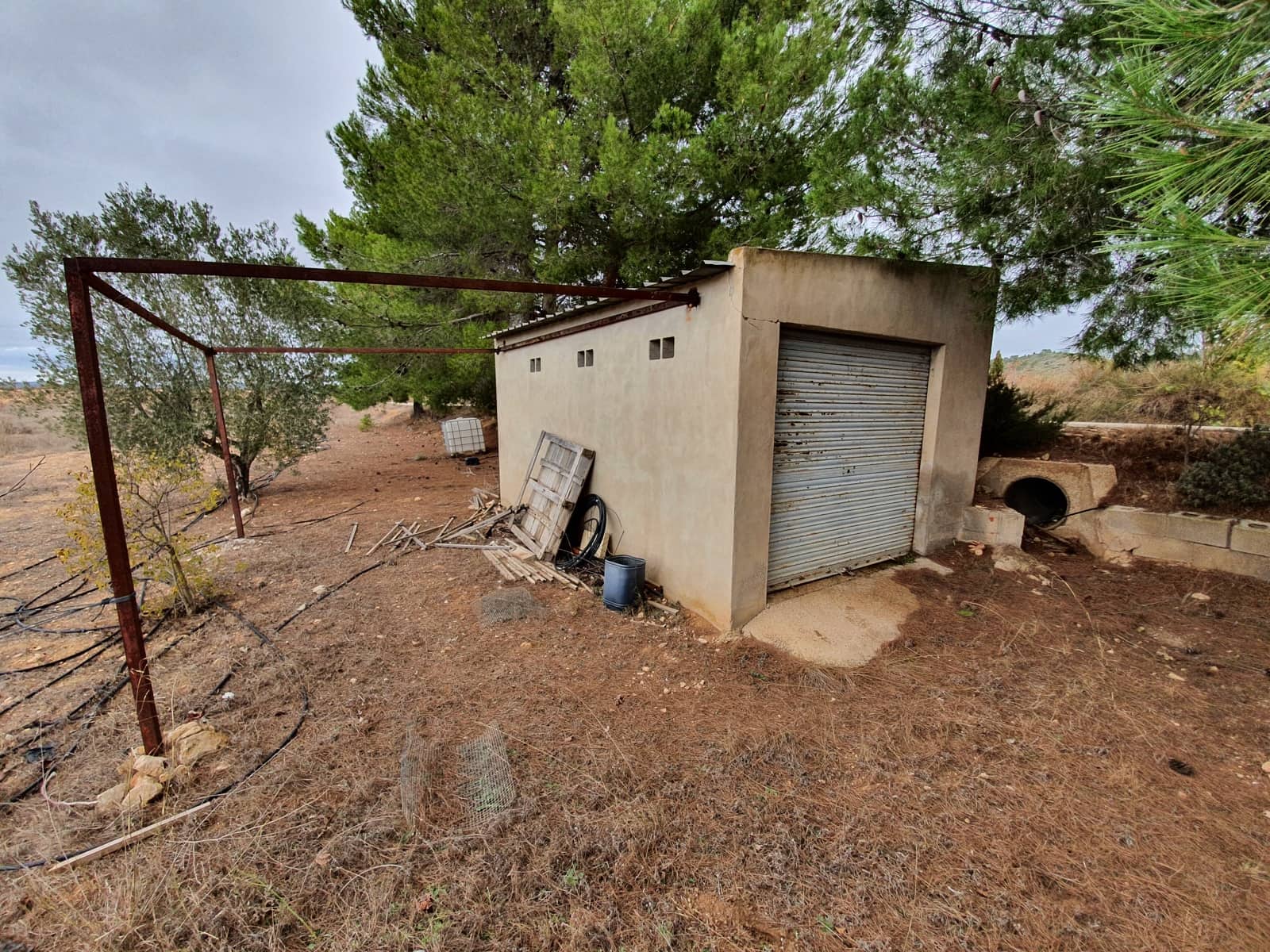 2 soveværelse Finca/Landehus til salg i Yecla med swimmingpool - € 55.000 (Ref: 6453598)