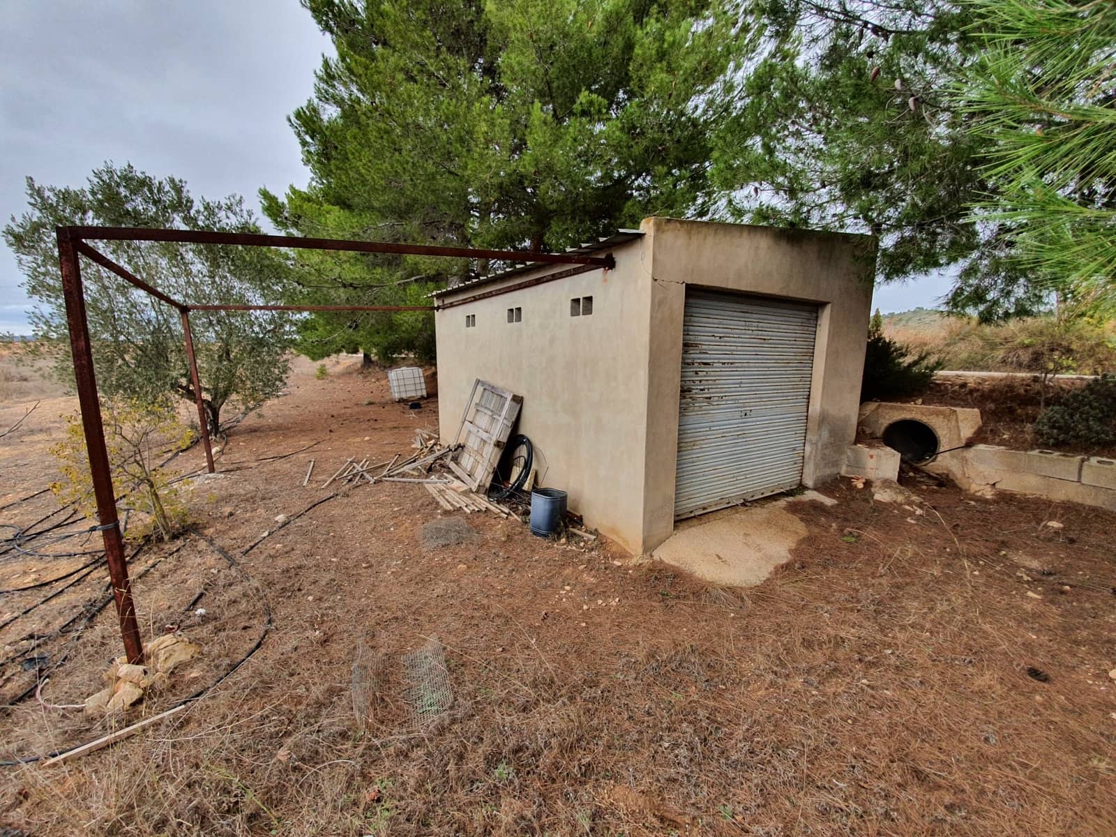 2 soverom Finca/Herregård til salgs i Yecla med svømmebasseng - € 55 000 (Ref: 6453598)