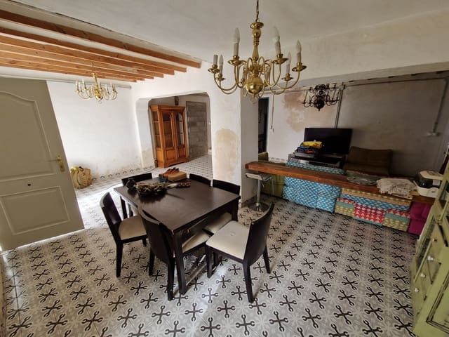 3 sovrum Finca/Hus på landet till salu i Ubeda, Pinoso med pool - 135 000 € (Ref: 6758885)