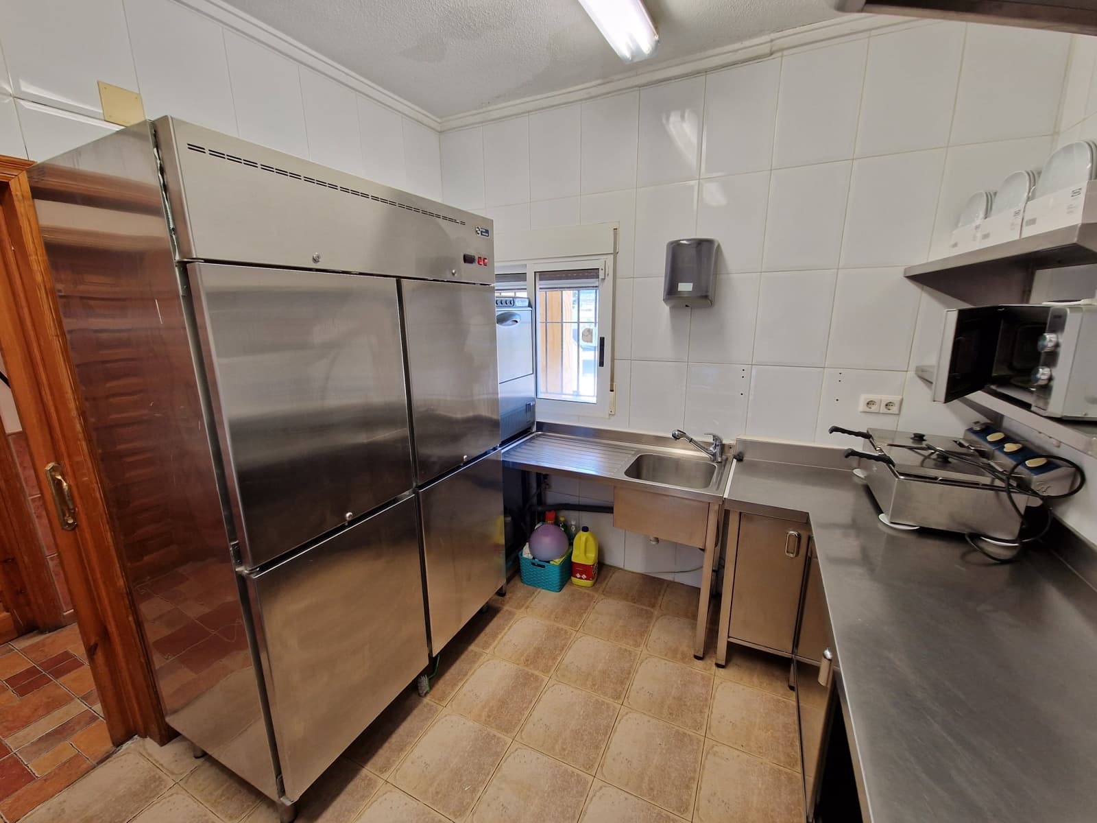 Bar/Restaurante de 5 habitaciones en Pinoso en venta con piscina - 396.000 € (Ref: 6795005)