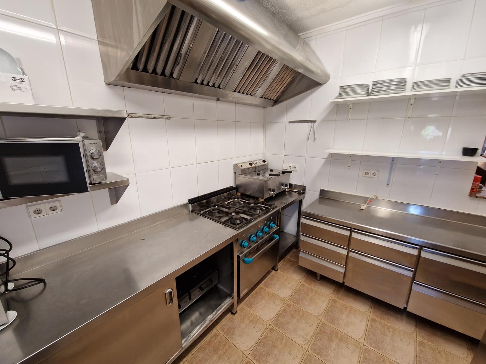 Bar/Restaurante de 5 habitaciones en Pinoso en venta con piscina - 396.000 € (Ref: 6795005)