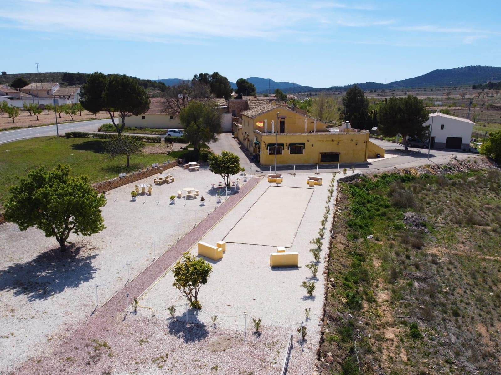 Bar/Restaurante de 5 habitaciones en Pinoso en venta con piscina - 396.000 € (Ref: 6795005)