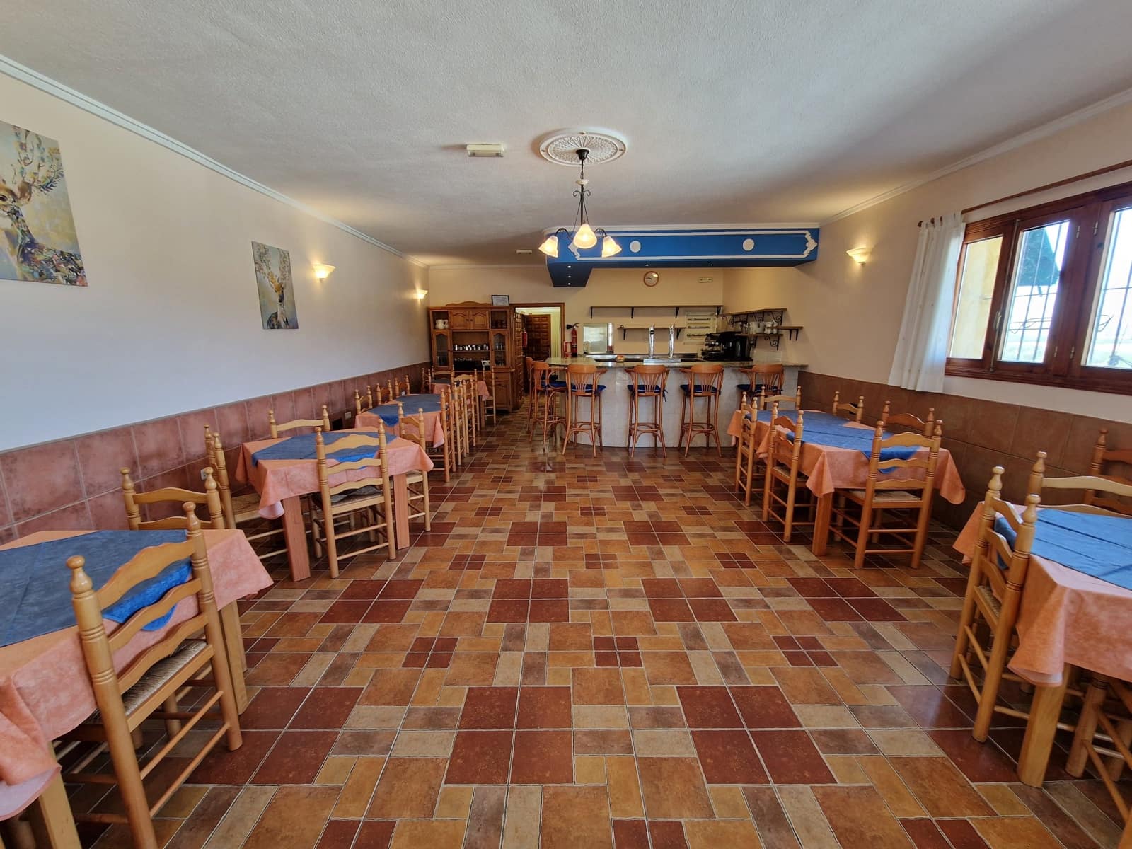 Bar/Restaurante de 5 habitaciones en Pinoso en venta con piscina - 396.000 € (Ref: 6795005)