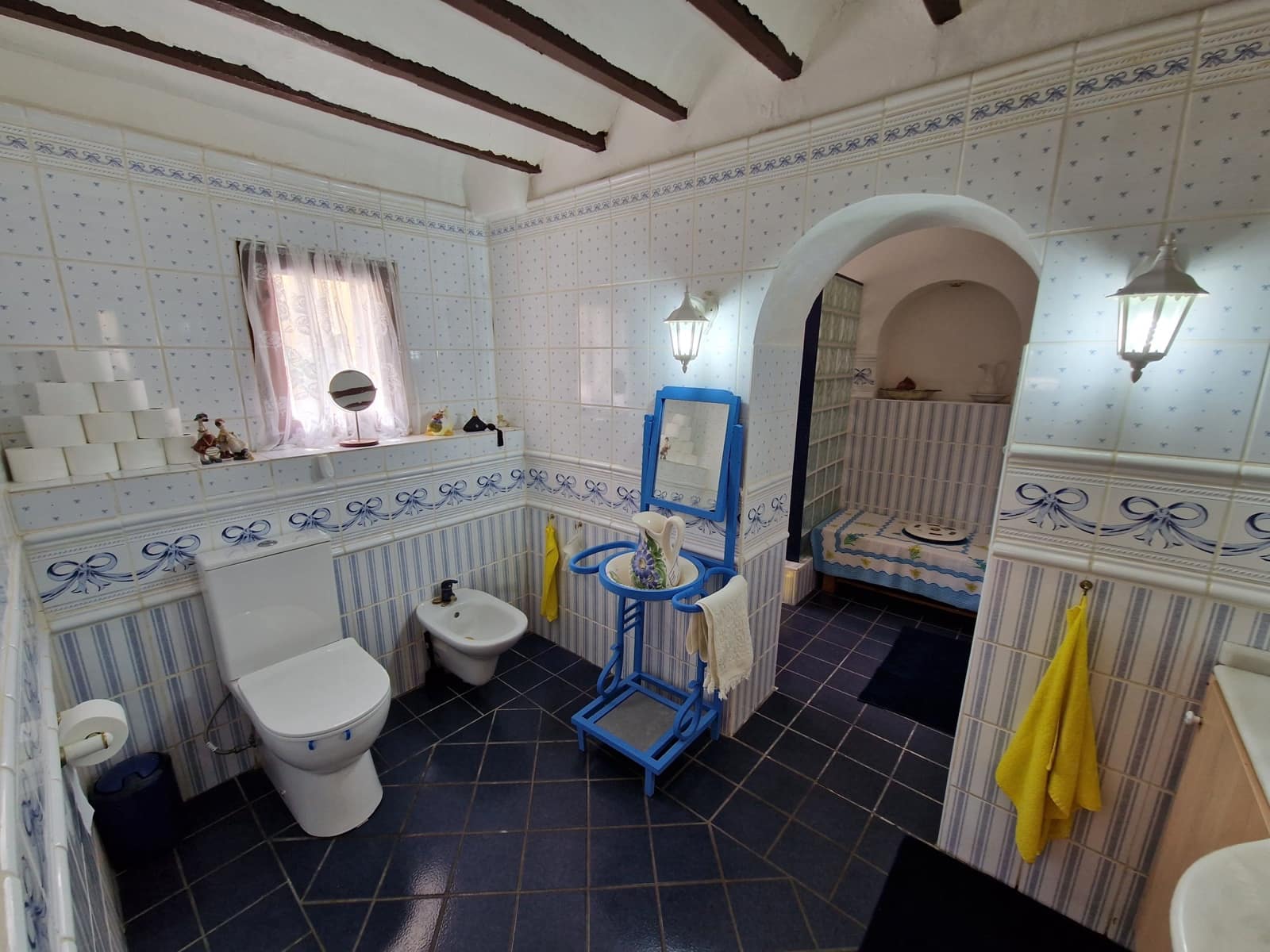 Bar/Restaurante de 5 habitaciones en Pinoso en venta con piscina - 396.000 € (Ref: 6795005)