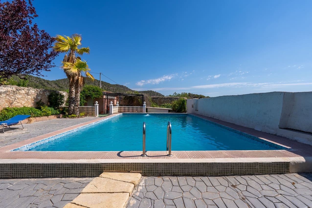 6 chambre Finca/Maison de Campagne à vendre à Chinorlet / Xinorlet avec piscine - 249 995 € (Ref: 6841179)