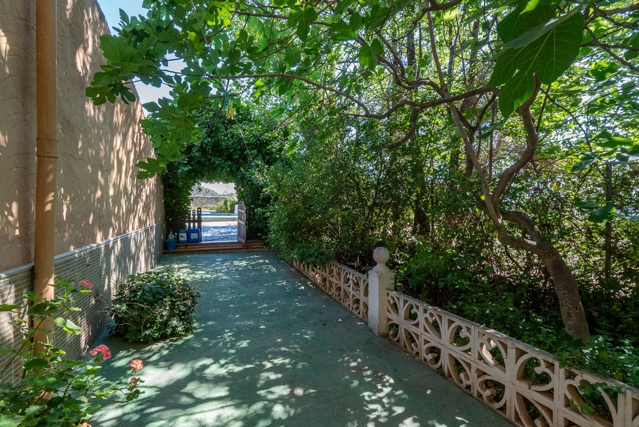 6 chambre Finca/Maison de Campagne à vendre à Chinorlet / Xinorlet avec piscine - 249 995 € (Ref: 6841179)