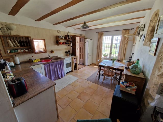 4 sypialnia Finka/Dom wiejski na sprzedaż w La Zarza, Jumilla z basenem - 149 995 € (Ref: 6855057)