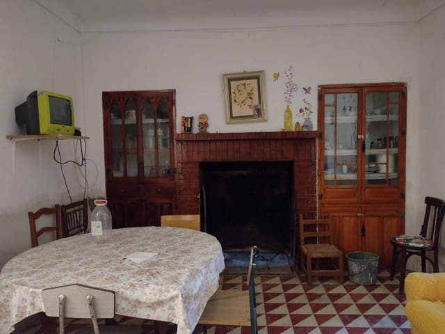 4 soveværelse Finca/Landehus til salg i Jumilla med swimmingpool - € 160.000 (Ref: 6860336)