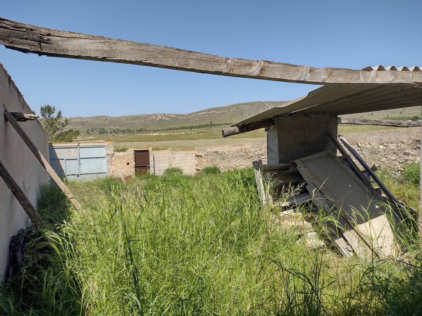 4 soveværelse Finca/Landehus til salg i Jumilla med swimmingpool - € 160.000 (Ref: 6860336)