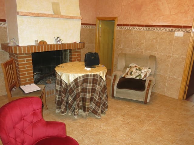 2 sovrum Hus till salu i Pinoso med pool - 64 950 € (Ref: 6957561)