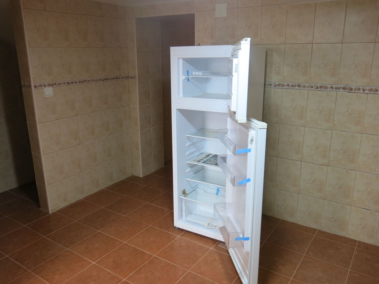 2 soveværelse Byhus til salg i Pinoso med swimmingpool - € 64.950 (Ref: 6957561)