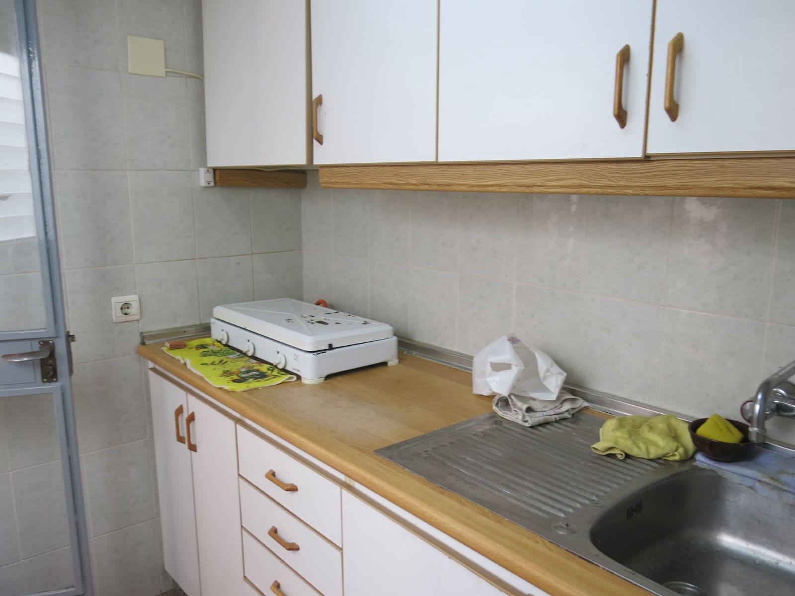 2 soveværelse Byhus til salg i Pinoso med swimmingpool - € 64.950 (Ref: 6957561)