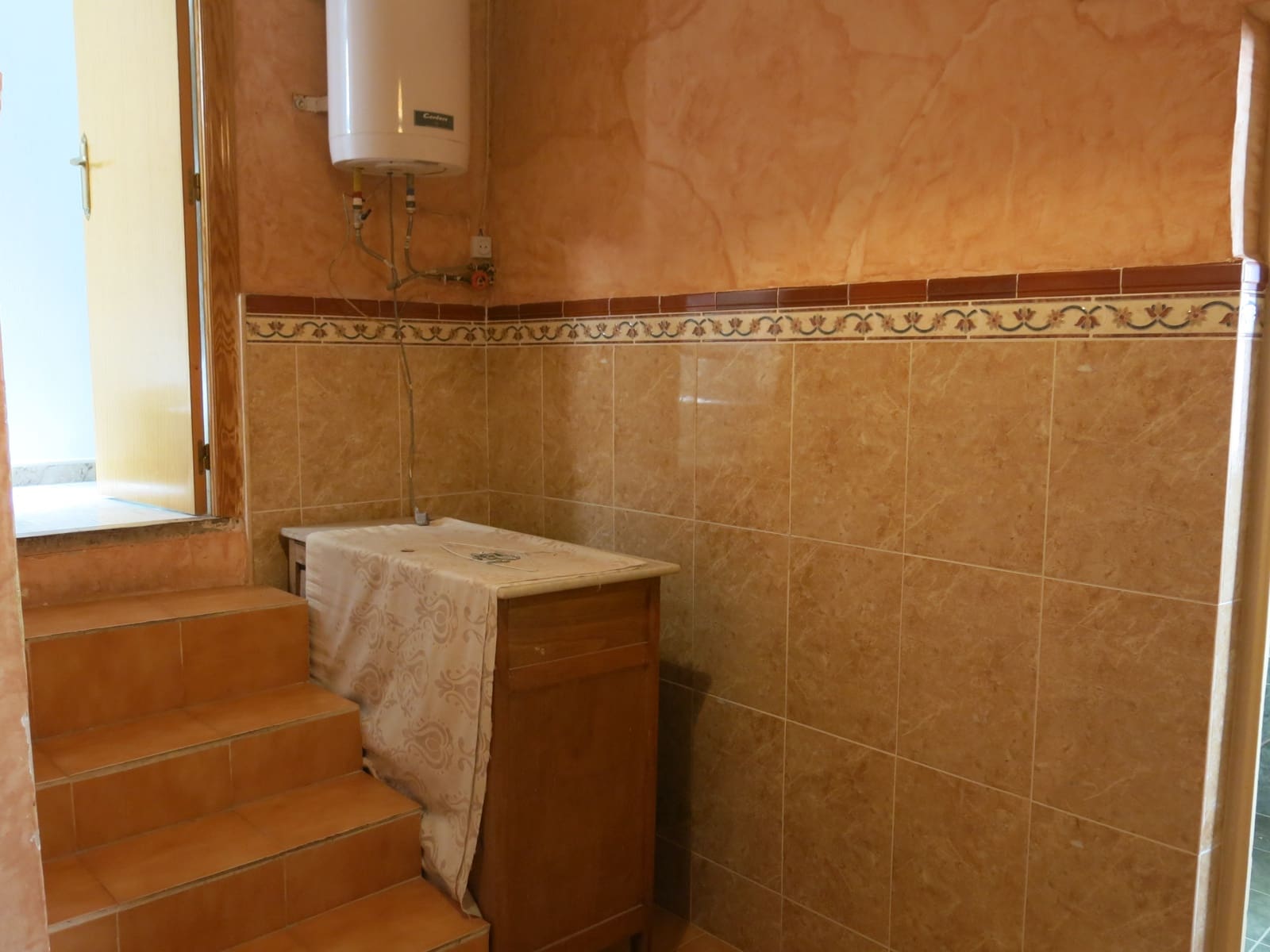 2 soveværelse Byhus til salg i Pinoso med swimmingpool - € 64.950 (Ref: 6957561)