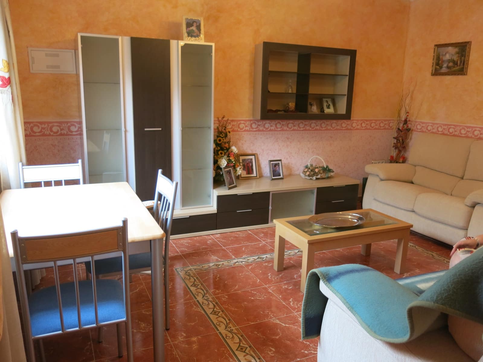 2 soveværelse Byhus til salg i Pinoso med swimmingpool - € 156.000 (Ref: 6961288)