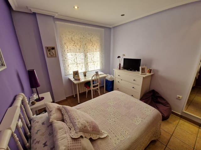 5 soveværelse Byhus til salg i L'Algueña / Alguenya med swimmingpool - € 230.000 (Ref: 6995866)