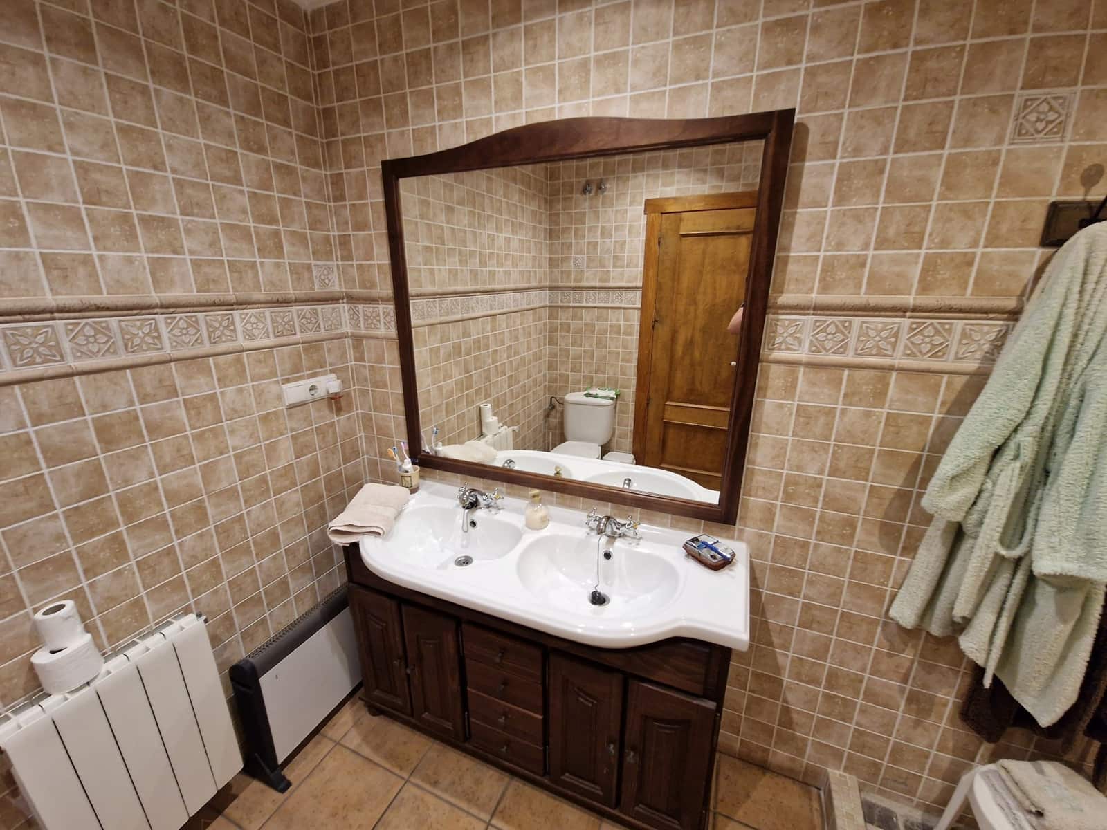 5 soveværelse Byhus til salg i L'Alguena / Alguenya med swimmingpool - € 230.000 (Ref: 6995866)