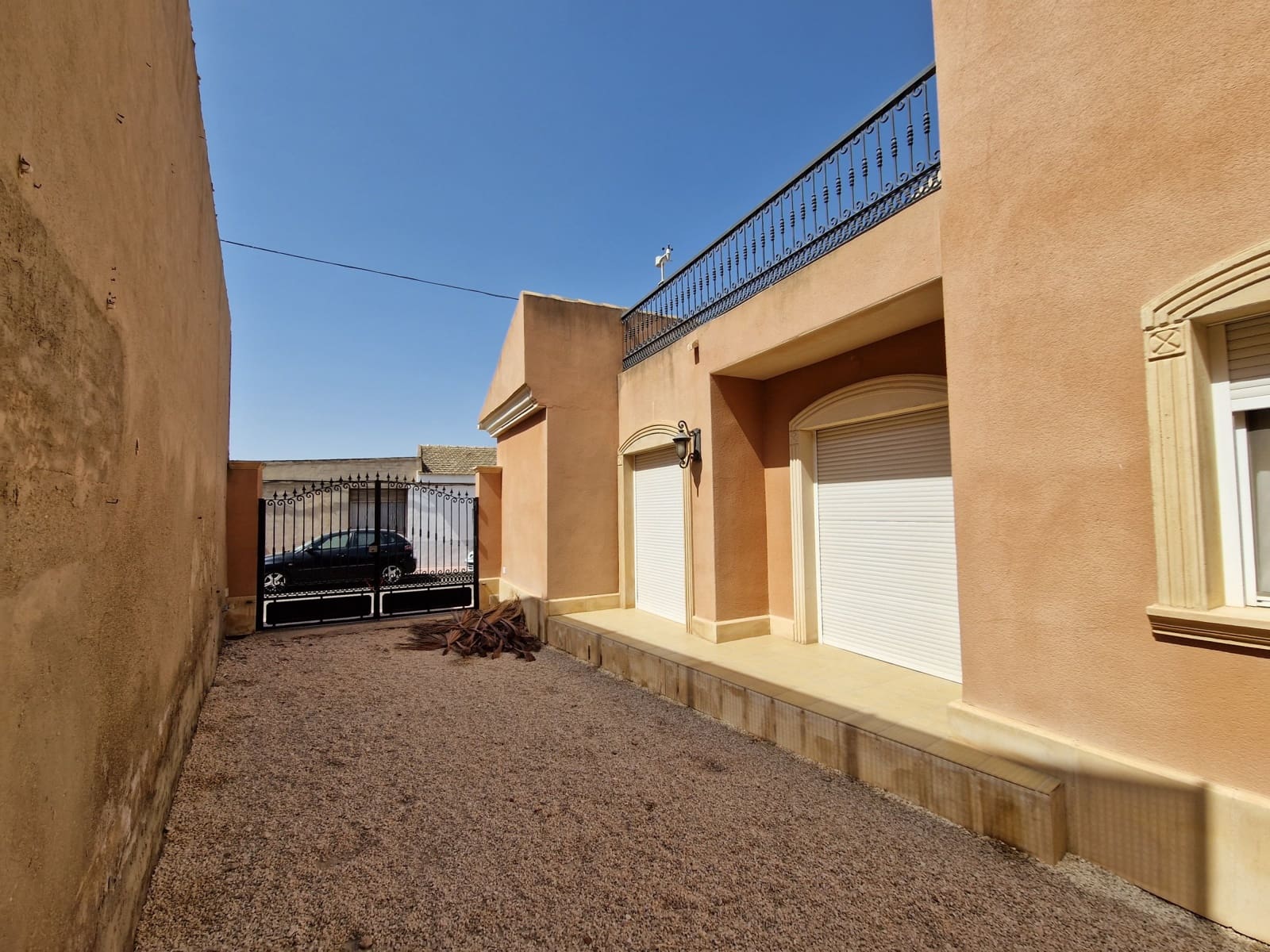 5 soveværelse Byhus til salg i L'Alguena / Alguenya med swimmingpool - € 230.000 (Ref: 6995866)