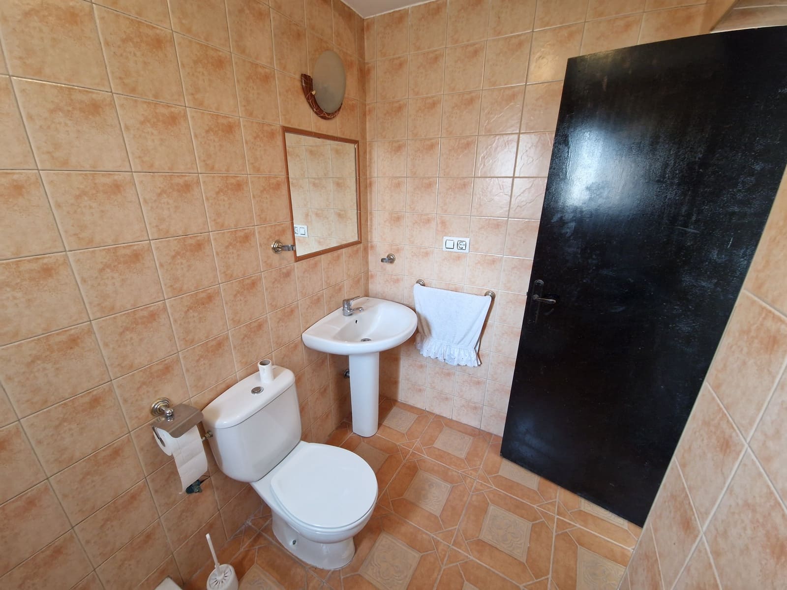 2 soveværelse Byhus til salg i L'Alguena / Alguenya med swimmingpool - € 54.000 (Ref: 7040501)