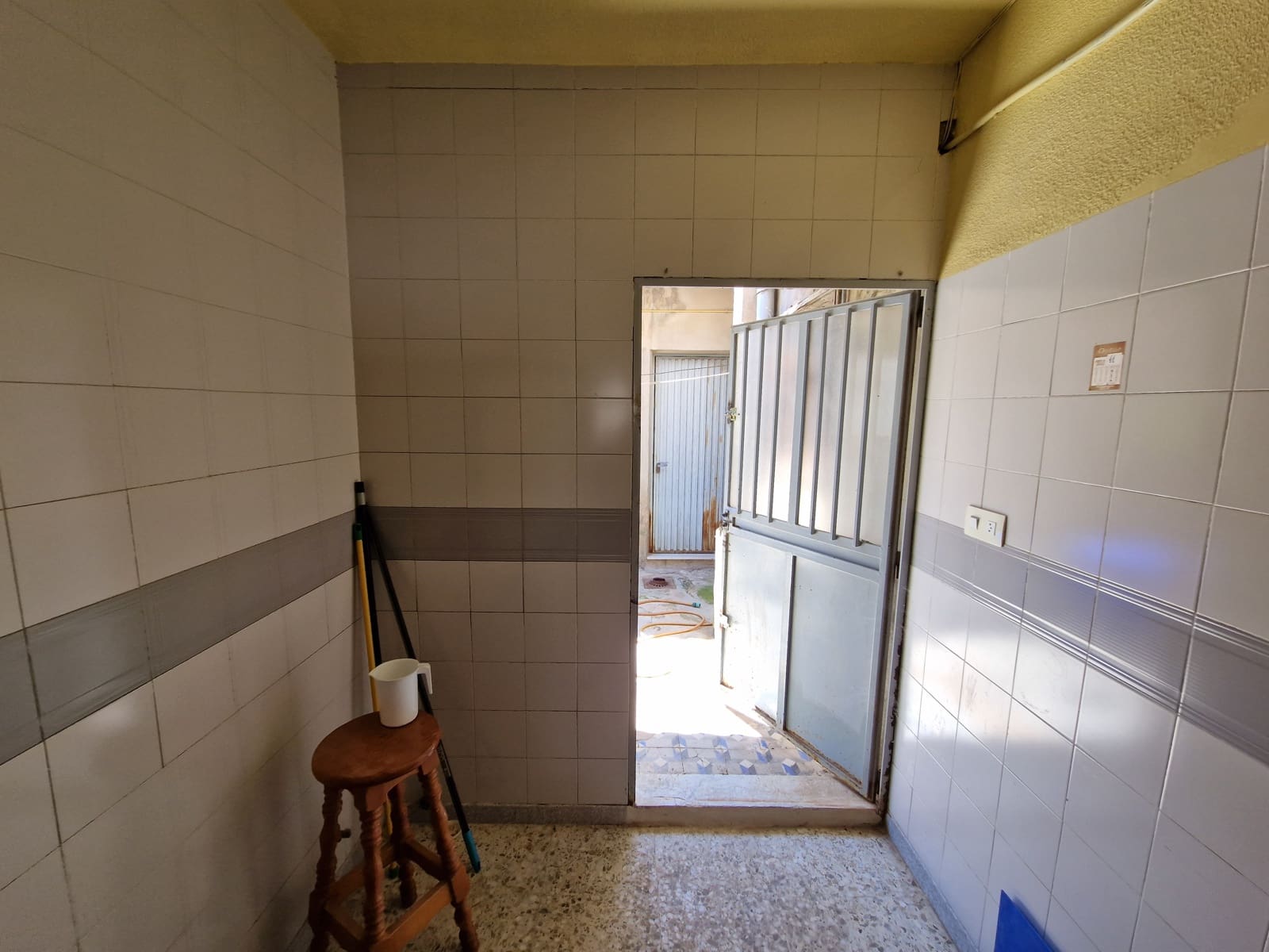 4 bedroom Restaurant/Bar for sale in Pinoso with pool - € 350,000 (Ref: 7046286)