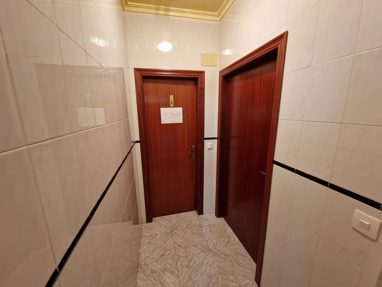 4 bedroom Restaurant/Bar for sale in Pinoso with pool - € 350,000 (Ref: 7046286)