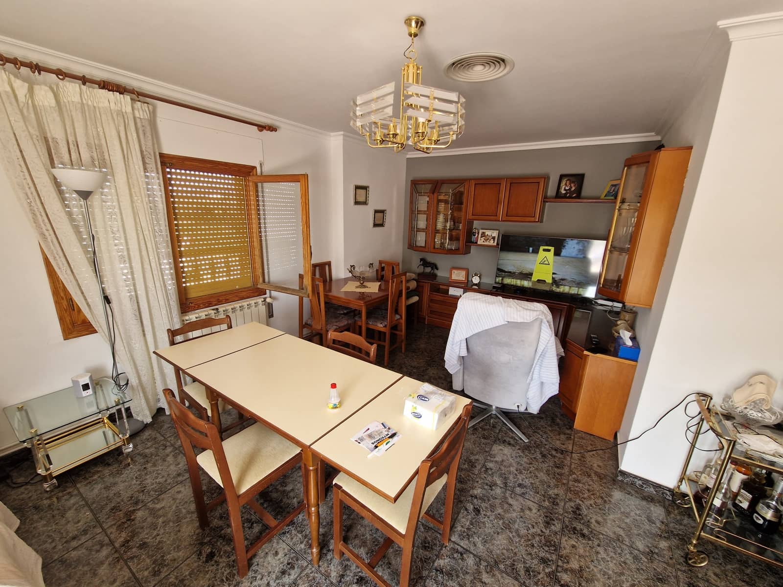 4 bedroom Restaurant/Bar for sale in Pinoso with pool - € 350,000 (Ref: 7046286)