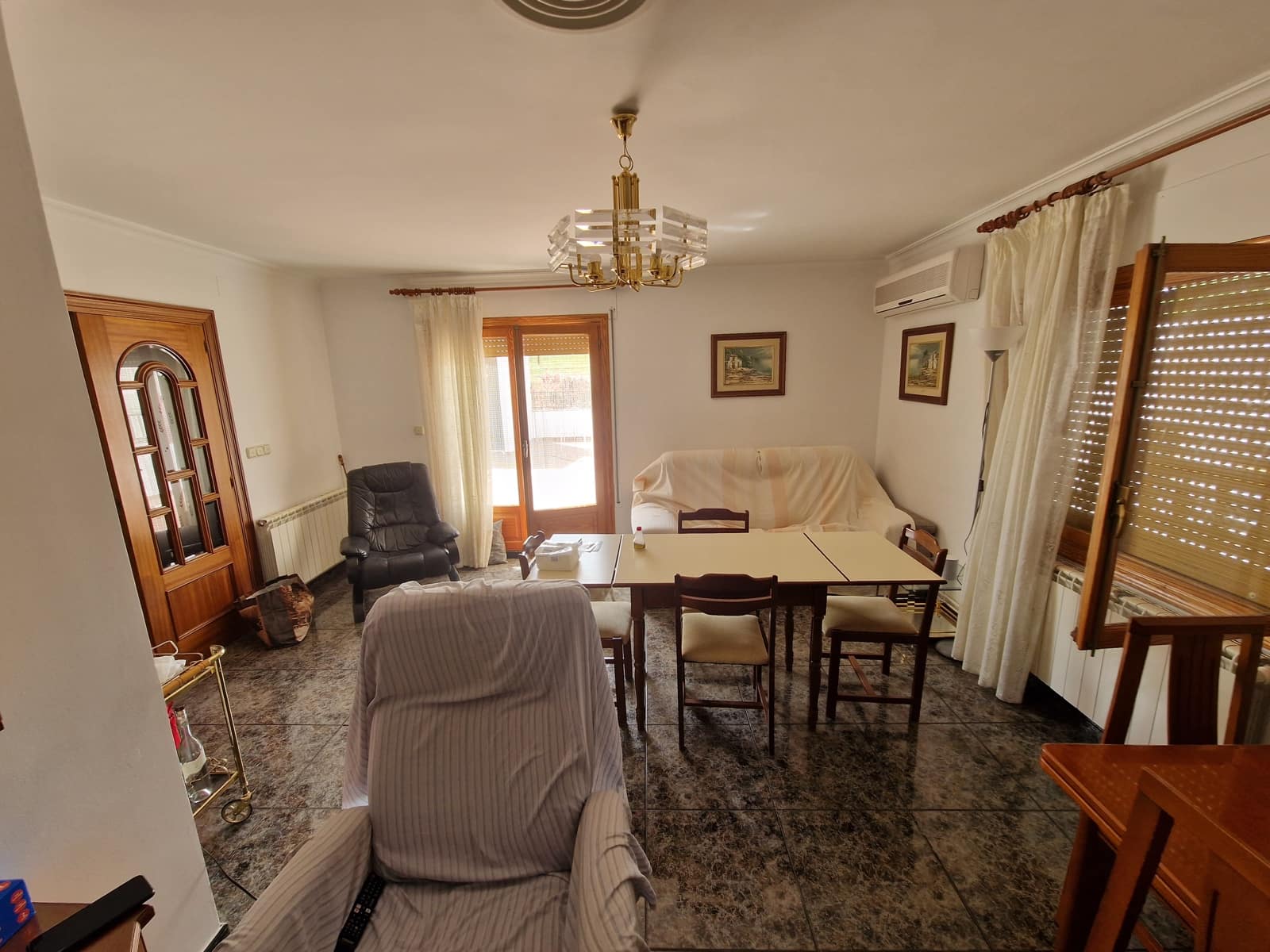 4 bedroom Restaurant/Bar for sale in Pinoso with pool - € 350,000 (Ref: 7046286)