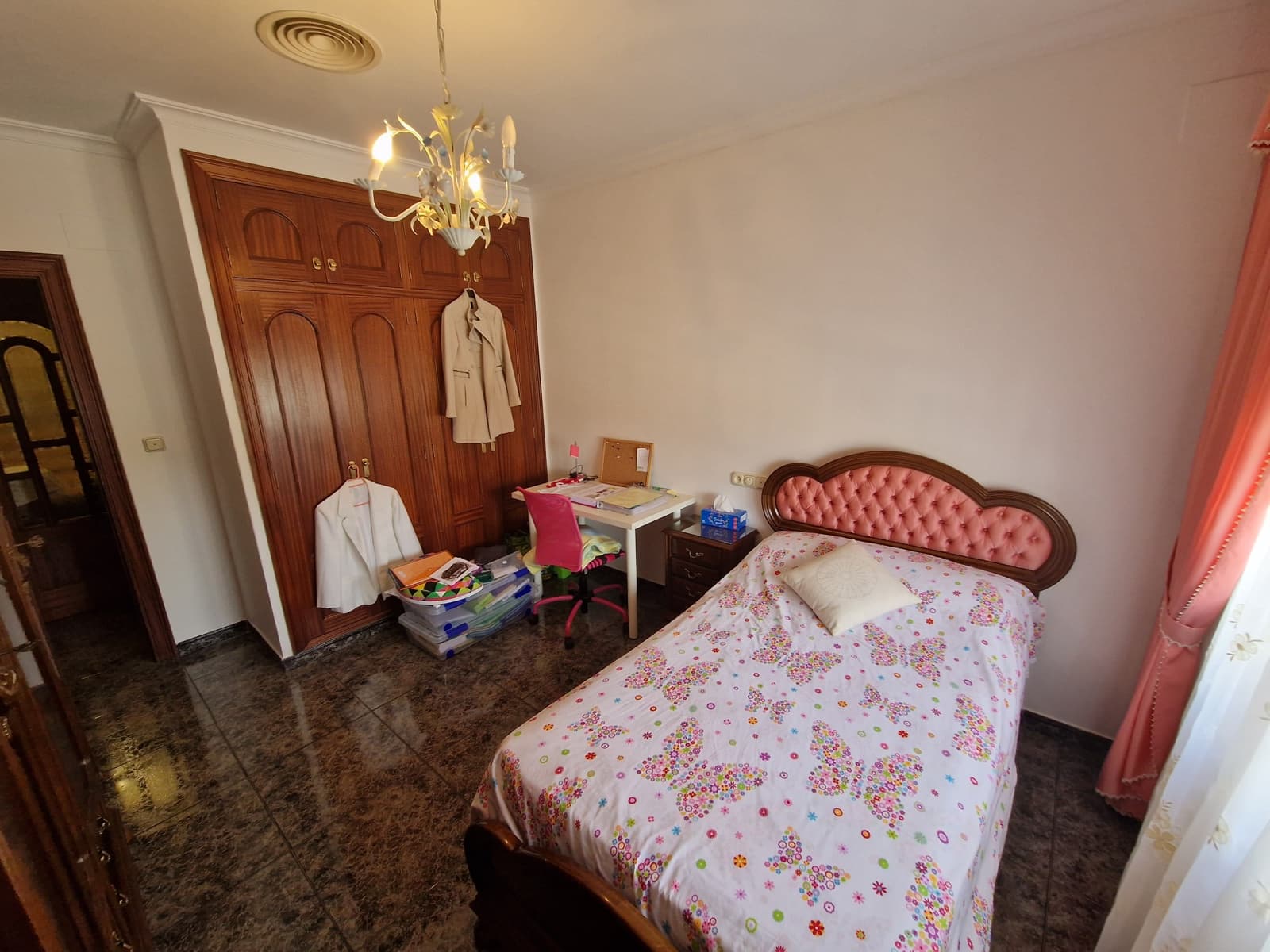 4 bedroom Restaurant/Bar for sale in Pinoso with pool - € 350,000 (Ref: 7046286)