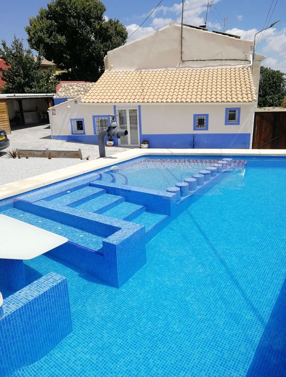 7 sovrum Finca/Hus på landet till salu i Pinoso med pool - 249 995 € (Ref: 7178583)