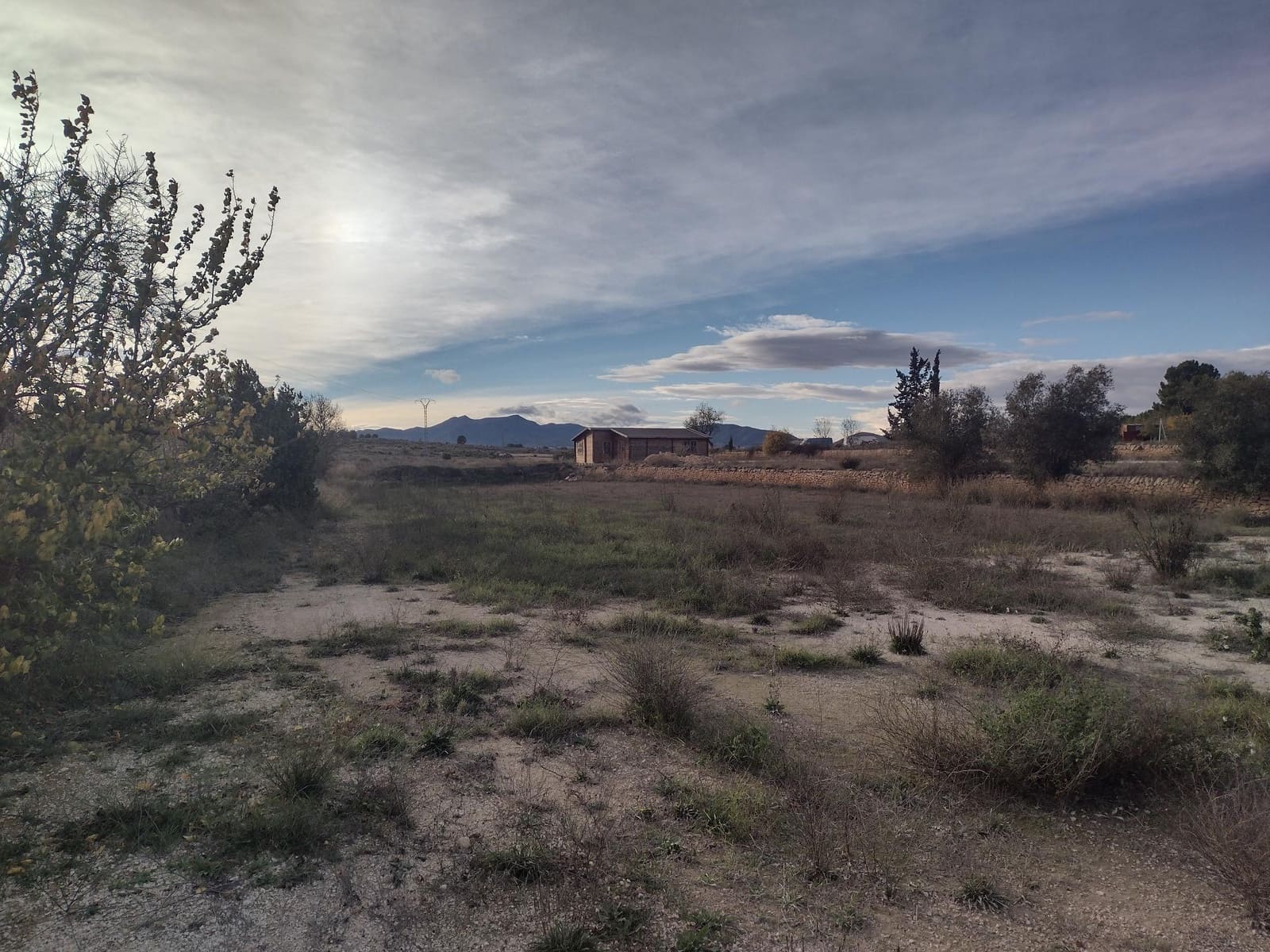 Ubebygd land til salgs i Lel - € 60 000 (Ref: 7241730)