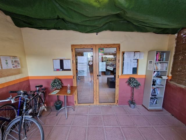 3 soverom Finca/Herregård til salgs i Pinoso med svømmebasseng - € 349 500 (Ref: 7324431)