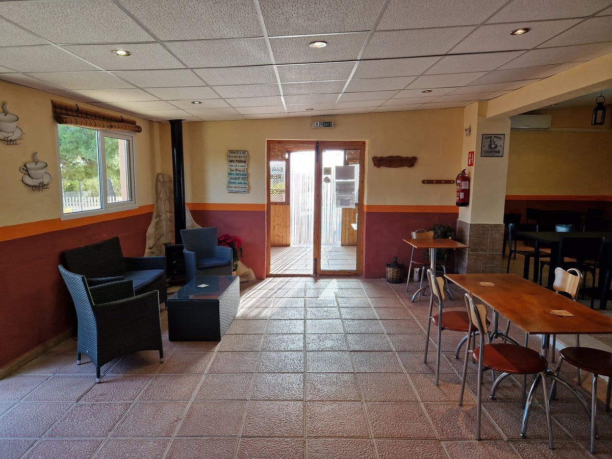 3 soveværelse Finca/Landehus til salg i Pinoso med swimmingpool - € 349.500 (Ref: 7324431)