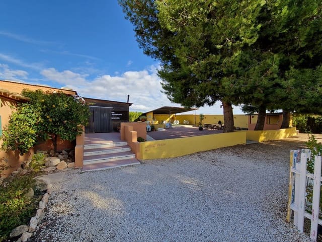 3 soverom Finca/Herregård til salgs i Pinoso med svømmebasseng - € 349 500 (Ref: 7324431)