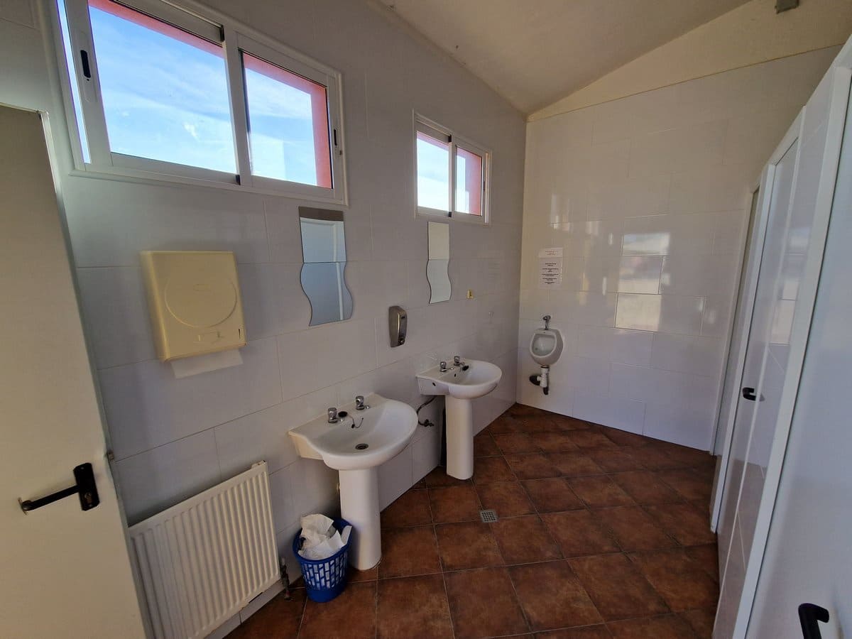 3 soveværelse Finca/Landehus til salg i Pinoso med swimmingpool - € 349.500 (Ref: 7324431)