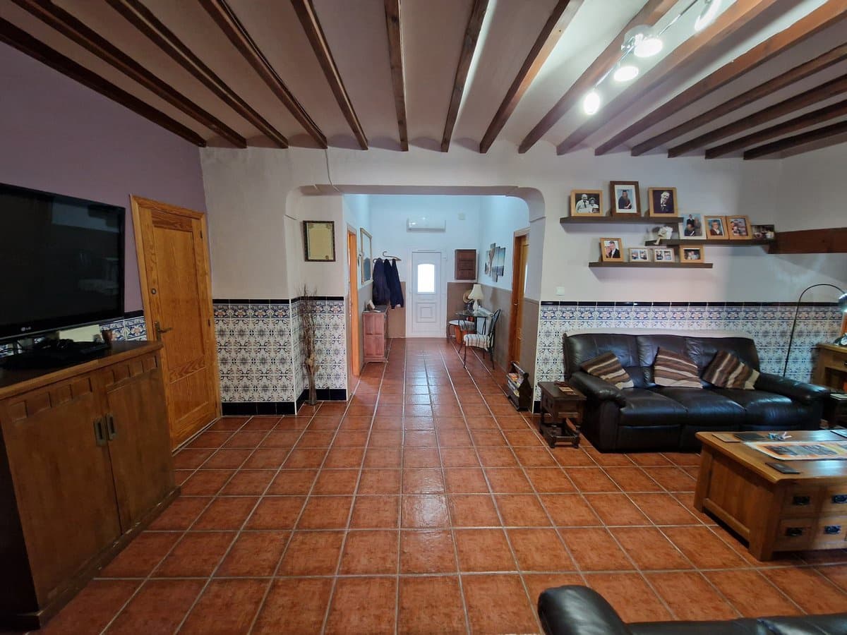 3 soveværelse Finca/Landehus til salg i Pinoso med swimmingpool - € 349.500 (Ref: 7324431)