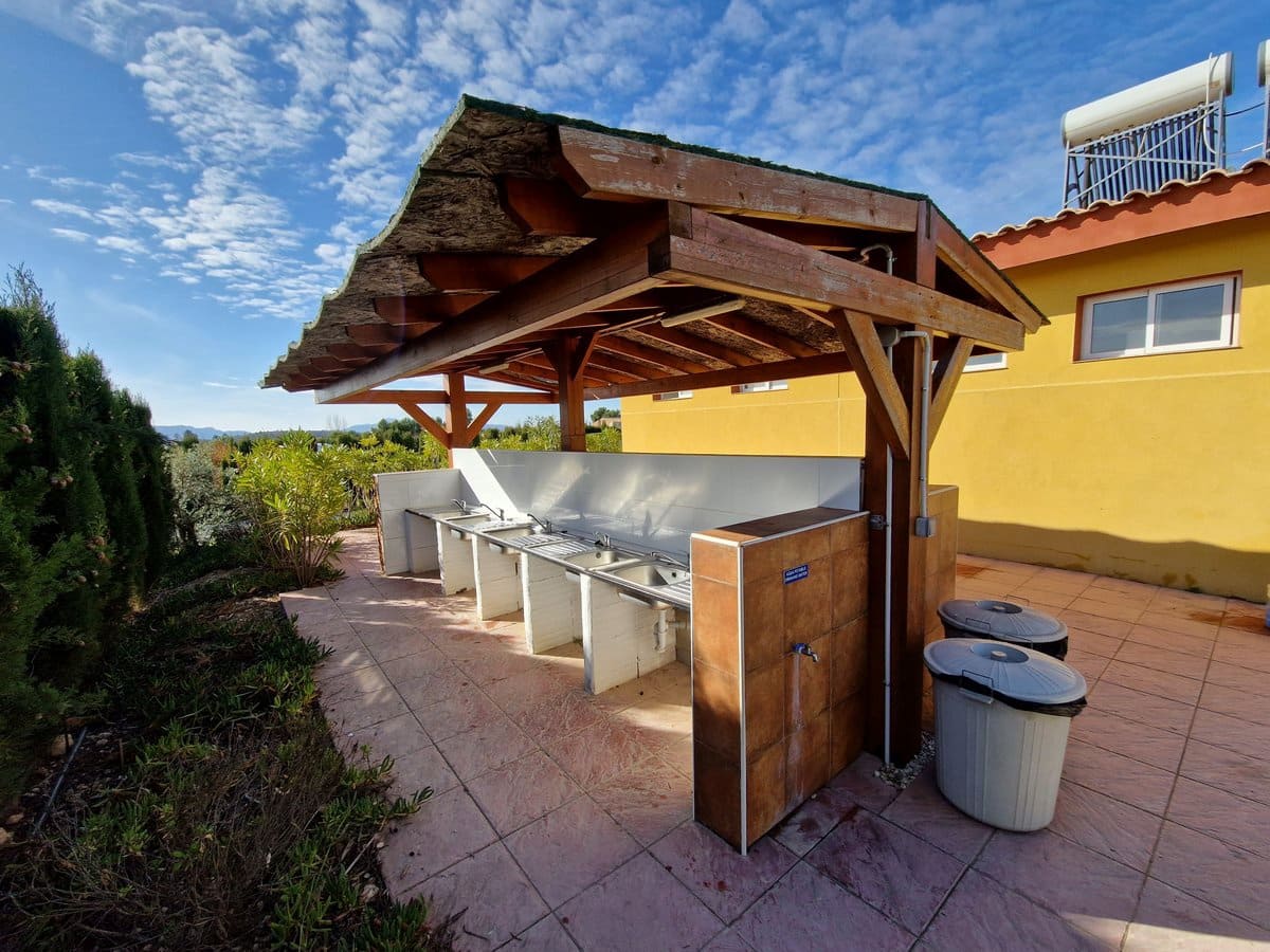 3 soveværelse Finca/Landehus til salg i Pinoso med swimmingpool - € 349.500 (Ref: 7324431)